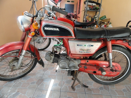 ขาย  honda cd 70 super เดิมๆ เครื่องดี ขาย35000 บาททะเบียนโอน
