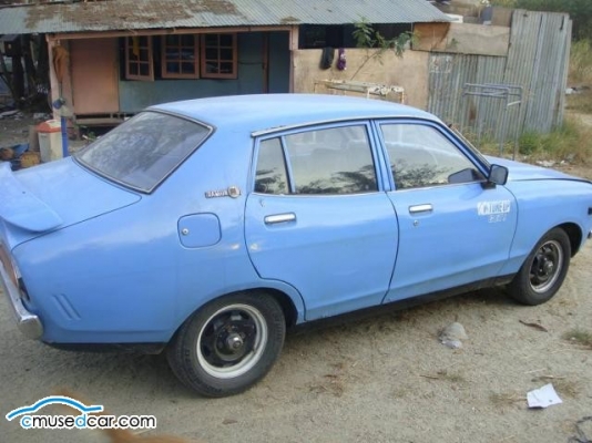 ขายdassun 120y คลาสสิคสวยๆทะเบียนโอนขาย26000สนใจ0853647170