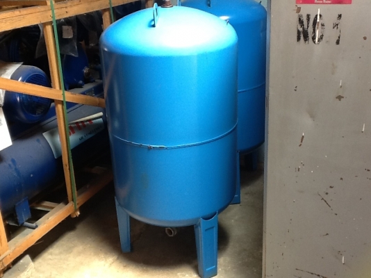 ถังปรับแรงดันน้ำ. 0833554933