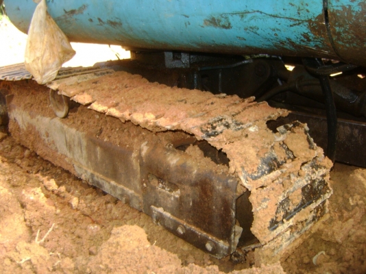 PC30-7  สภาพพร้อมใช้ หากสนใจเฉพาะ PC30 ก็ยินดีขายค่ะ