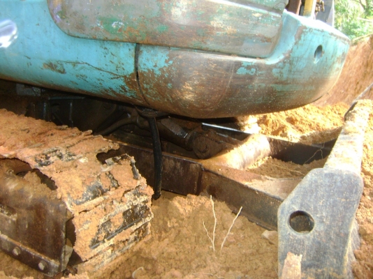 PC30-7  สภาพพร้อมใช้ หากสนใจเฉพาะ PC30 ก็ยินดีขายค่ะ