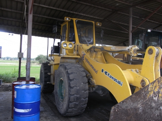 ขายรถตักล้อยาง ยี้ห้อ KAWASAKI 70ZIV-2 แขนยาวพิเศษ 14xxx ชั่วโมง