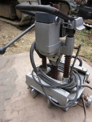 ขาย-เครื่องเจาะไม้ ยี่ห้อ MAKITA มือสองมาจากญี่ปุ่น สภาพดี ทนทาน ไฟ 110V