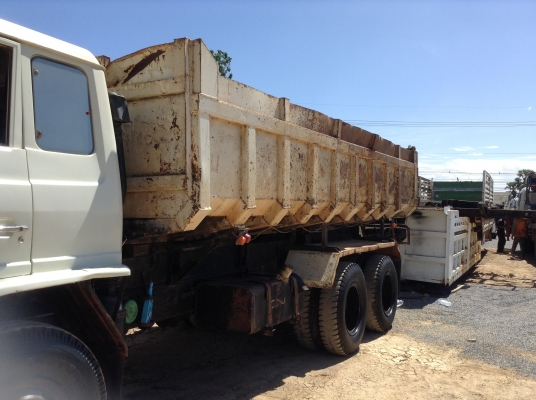 ขายกระบะดั๊มพ์ท้องเรือ