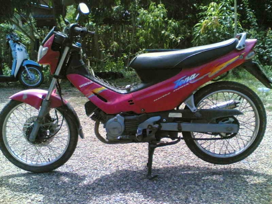 ขาย Honda Teana (สตาร์ทมือ) ทะเบียนเต็มพร้อมชุดโอนเครื่องดีรถพร้อมใช้งาน ขาย 6500 บาท