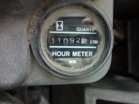 รถขุด KOBELCO  SK100-3 SN:08987,11091Hr.1999Yr. รถนอกนำเข้า รถสวยมากครับ  ติดต่อคุณ มานะ 085-9049669