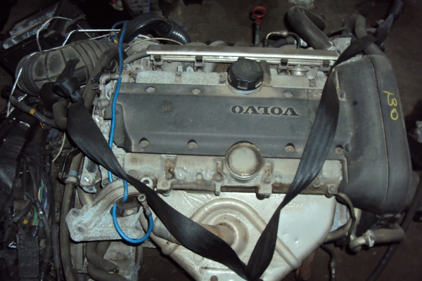 ขายเครื่องยนต์ VOLVO 850 พร้อมเกียร์ มีทั้งแบบธรรมดาและเทอร์โบ ขายเครื่องยนต์ VOLVO 850 พร้อมเกียร์ มีทั้งแบบธรรมดาและเทอร์โบ