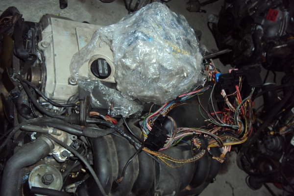 ขายเครื่องยนต์ BENZ 124 6 สูบพร้อมเกียร์ สนใจติดต่อ สุรินทร์ 089-444-6028 อภิชัย 081-562-8273 ขายเครื่องยนต์ BENZ 124 6 สูบพร้อมเกียร์ สนใจติดต่อ สุรินทร์ 089-444-6028 อภิชัย 081-562-8273