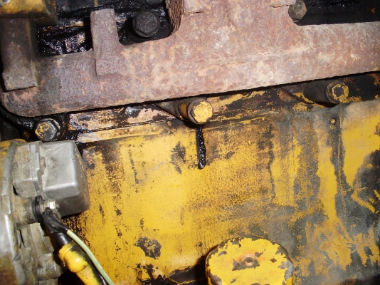 รถตัก ล้อยาง เอวอ่อน