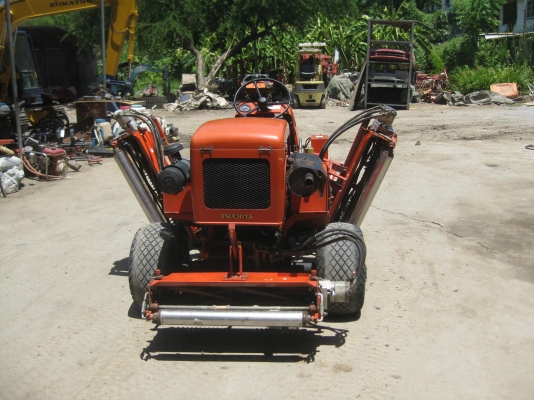 ขายรถตัดหญ้า TSUCHIYA TM3-320-4DH 3แก็งค์ พร้อมใช้งาน
