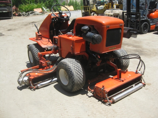 ขายรถตัดหญ้า TSUCHIYA TM3-320-4DH 3แก็งค์ พร้อมใช้งาน