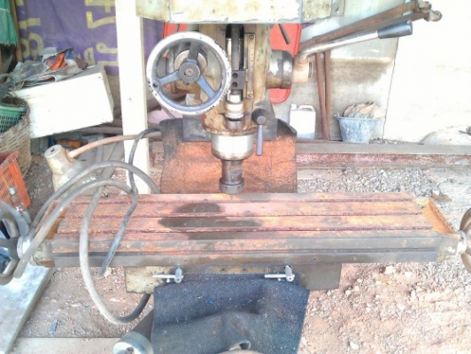 เครื่องมิลลิ่ง