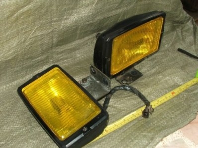 สปอร์ตไล้ท์  MMC Stanley 4.5x7x2 หลอด H3