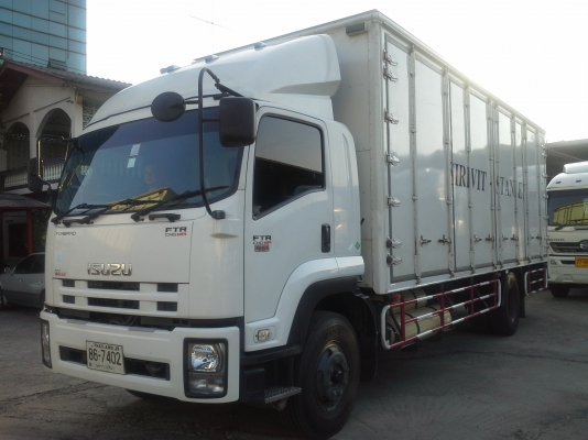 ***** ขายรถ ISUZU ตู้ 10 บาน ติดแก๊สห้าง *****