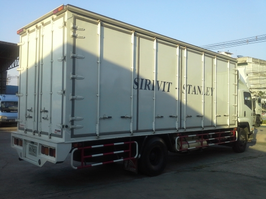 ***** ขายรถ ISUZU ตู้ 10 บาน ติดแก๊สห้าง *****