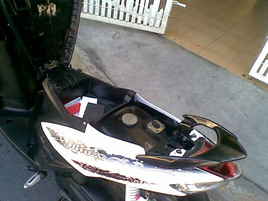 ขาย Yamaha มีโอ 115 ไฟ2ตา สีขาว ล้อcom1.20 สีทอง โทร0831799040โส