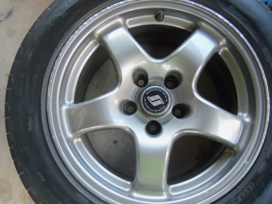 ล้อแม็ก Skyline R32 GTR 1คู่ พร้อมยาง ขอบ 16 กว้าง 8 นิ้ว ออฟเซ็ต30