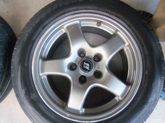 ล้อแม็ก Skyline R32 GTR 1คู่ พร้อมยาง ขอบ 16 กว้าง 8 นิ้ว ออฟเซ็ต30