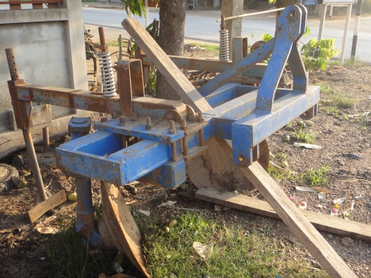 ผานชักร่อง พร้อมขาขูดร่อง  สภาพสวยมากๆ พร้อมใช้((086-2126921))