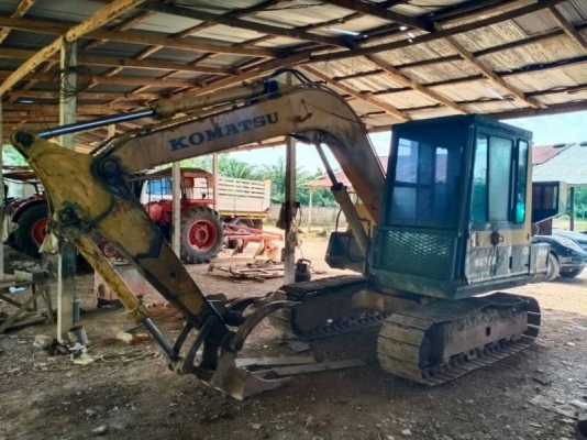 KOMATSU PC60-5 มีหัวคีป บุ้งกี๋ พร้อมใช้งาน
