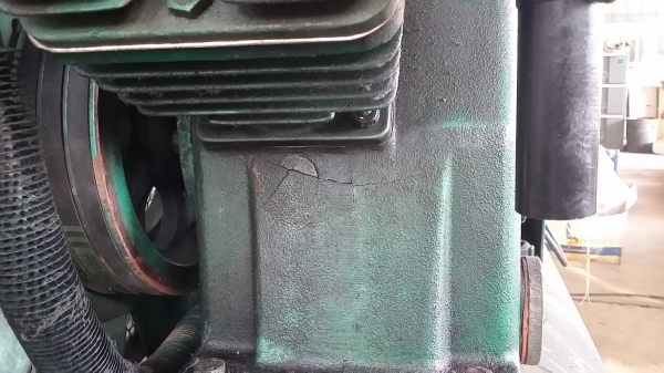 10แรง ถัง300 ไฟ380 ตามสภาพ อะไหล่หาง่าย 10แรง ถัง300 ไฟ380 ตามสภาพ อะไหล่หาง่าย