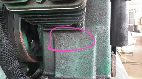 10แรง ถัง300 ไฟ380 ตามสภาพ อะไหล่หาง่าย 10แรง ถัง300 ไฟ380 ตามสภาพ อะไหล่หาง่าย