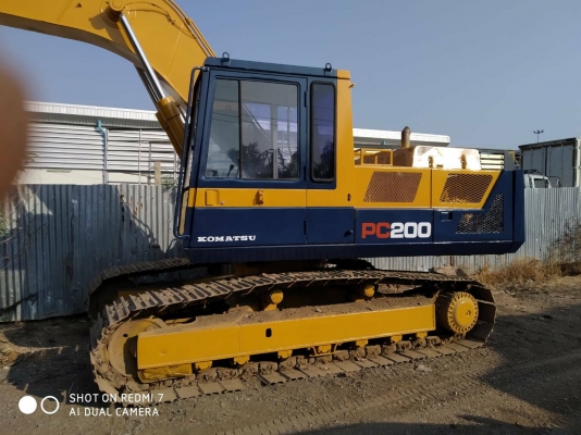 KOMATSU PC200-3 ทำสีมาใหม่ เก็บรั่วซึมแล้วสภาพสวย