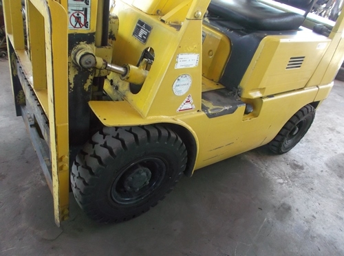 ขายโฟล์คลิฟท์ MITSUBISHI KFG15  เครื่้องเบนซิน สภาพดีมาก 1.5 ตัน  สูง3เมตร .ยางตันใหม่4เส้น  ใช้งาน5,000ชม.