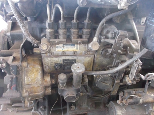 ขายเครื่องยนต์ MITSUBISHI 4D33  115แรงม้า  สภาพเครื่องยนต์ดีมากๆ ไม่หลวม  อุปกรณ์ครบเครื่องยกลง เจ้าของเปลี่ยนเครื่องใหญ่