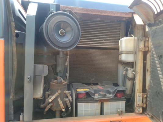 ขาย..HITACHI ZX120-1. เก่านอกแท้  เดิมๆๆสภาพสวย  มีลายแย๊ก..เครื่องปั๊มแห้ง..พร้อมใช้  โทร 089-3818694  จ๊อย