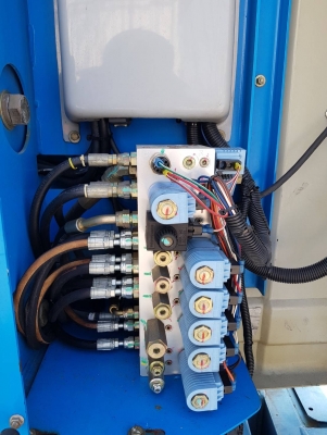 ขายรถกระเช้าไฟฟ้า 9เมตร GENIE Z-30/20N ปี2007 เก่าญี่ปุ่น ประหยัดกว่ามือ1ไปกว่า 70\% ขายรถกระเช้าไฟฟ้า 9เมตร GENIE Z-30/20N ปี2007 เก่าญี่ปุ่น ประหยัดกว่ามือ1ไปกว่า 70\%