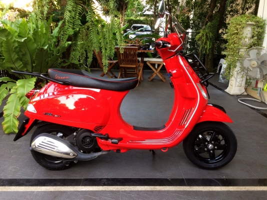 Vespa S125 3V ie ปี2016 วิ่งน้อย 5,000 km. Vespa S125 3V ie ปี2016 วิ่งน้อย 5,000 km.