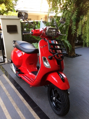 Vespa S125 3V ie ปี2016 วิ่งน้อย 5,000 km. Vespa S125 3V ie ปี2016 วิ่งน้อย 5,000 km.
