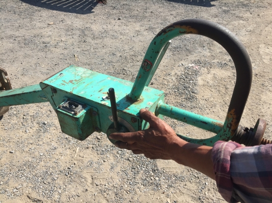 รถบดเดินตาม