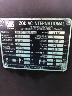 ขายเรือ ZODIAC380 ราคา 10,000 ตามสภาพ ขายเรือ ZODIAC380 ราคา 10,000 ตามสภาพ