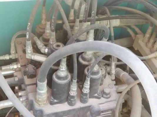 KOBELCO SK200-8YN12 SUPER X สภาพสวยพร้อมใช้งาน