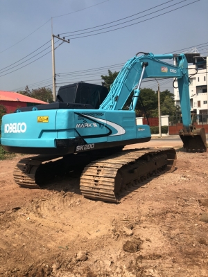 มีVDO KOBELCO SK200-3 เครื่องใหม่ ปั้มใหม่ เฟลมสวย ช่างล่างเต็ม แอร์เย็นเอกสารซื้อขาย