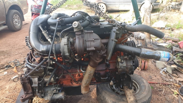 มี VDO เครื่องISUZU 6HE1 เทอร์โบว์อินเตอร์ พร้อมหม้อน้ำอินเตอร์คูลเลอร์ พร้อมใบอินวอยแบบ32นำเข้าถูกต้อง