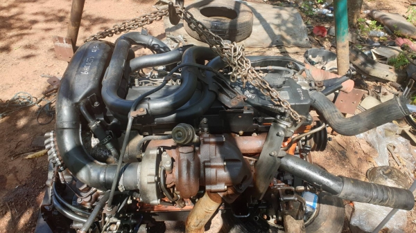 มี VDO เครื่องISUZU 6HE1 เทอร์โบว์อินเตอร์ พร้อมหม้อน้ำอินเตอร์คูลเลอร์ พร้อมใบอินวอยแบบ32นำเข้าถูกต้อง