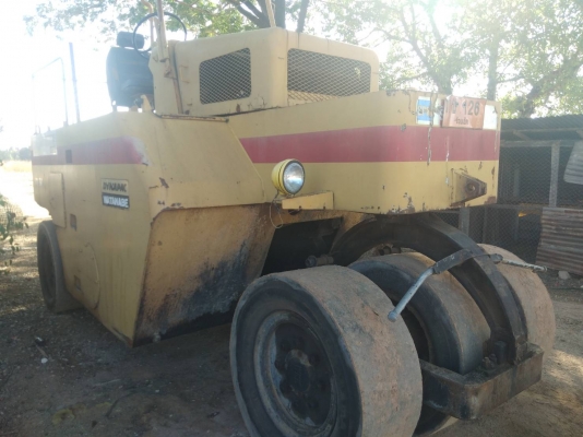 ขายด่วน รถบด WATANABA 700 สภาพพร้อมใช้งาน 7ล้อ เอกสารเล่มทะเบียน สนใจสอบถามไว้ใช้งาน 093 0764943  K ตั้ม