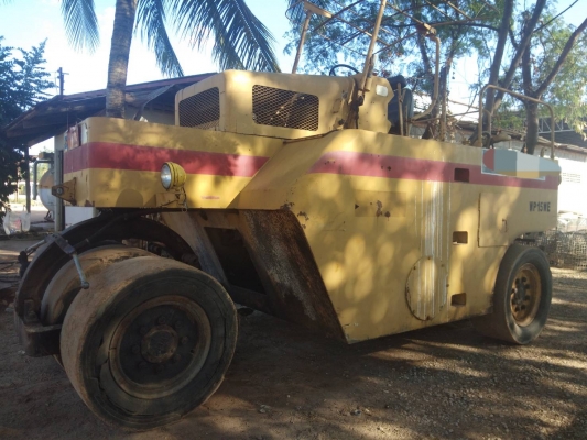 ขายด่วน รถบด WATANABA 700 สภาพพร้อมใช้งาน 7ล้อ เอกสารเล่มทะเบียน สนใจสอบถามไว้ใช้งาน 093 0764943  K ตั้ม