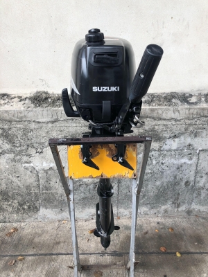 ขาย เครื่องเรือ Suzuki 5 แรง สี่จังหวะหางยาว เก่าญี่ปุ่น ราคา 19,500