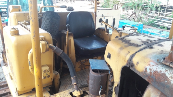 ขายรถดันดิน KOMATSU D85A-12 (D8) นำเข้าจากญี่ปุ่น สภาพสวยพร้อมใช้ 084-5424150