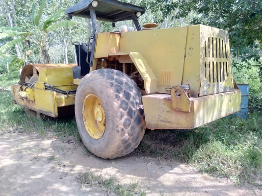 ขายรถบดสั่นสะเทือน 2 เพลาไดน่าแพค