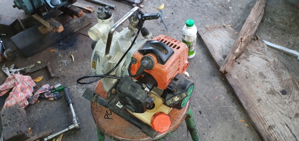 1 x 1 นิ้ว ปั้มน้ำ 2 จังหวะ 2800 บาทรวมส่ง