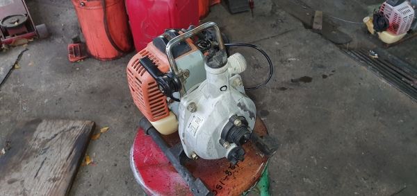 1 x 1 นิ้ว ปั้มน้ำ 2 จังหวะ 2800 บาทรวมส่ง