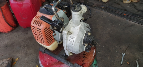 1 x 1 นิ้ว ปั้มน้ำ 2 จังหวะ 2800 บาทรวมส่ง