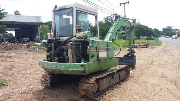 ขาย 195,000 MITSUBISHI MM 40  เคริ่องดี ปั้มแรง เอวแน่น ช่วงล่างดี รถพร้อมใช้งาน  รถอยู่ บุรีรัมย์ 064-191-1112