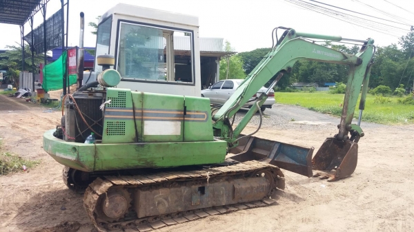 ขาย 195,000 MITSUBISHI MM 40  เคริ่องดี ปั้มแรง เอวแน่น ช่วงล่างดี รถพร้อมใช้งาน  รถอยู่ บุรีรัมย์ 064-191-1112