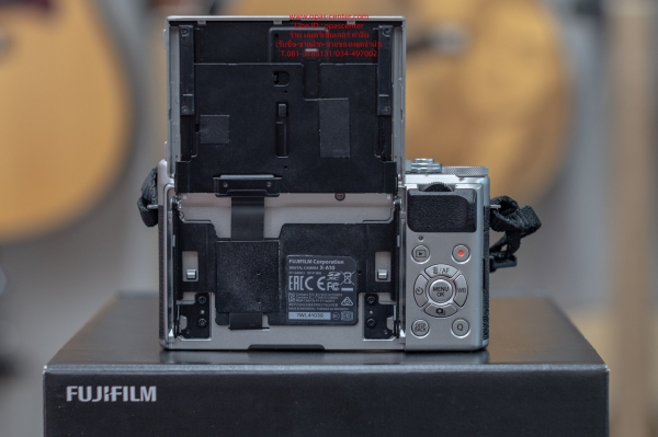 กล้อง Fuji X-A10 + 16-50 mm OIS II Kit 16 MP เมม 16 GB สภาพใหม่ มีกล่อง คู่มือ